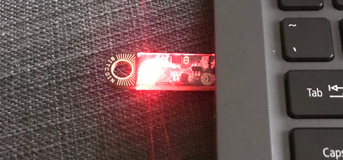 Opendime parpadeando en rojo